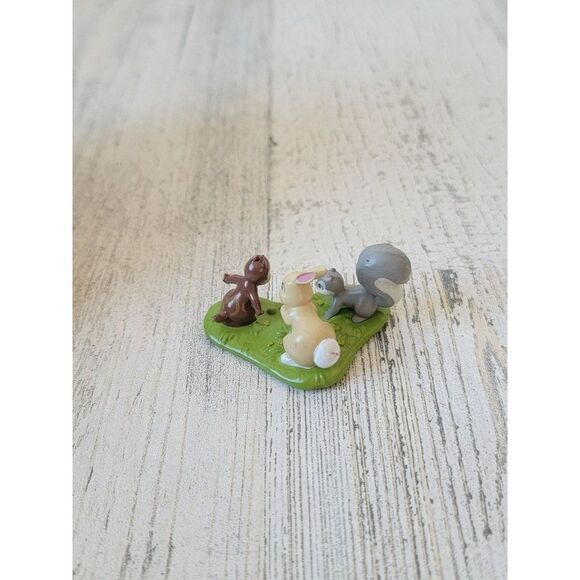 Disney bunny squirrel chipmunk animal forest friend toy figure - Picture 3 of 4